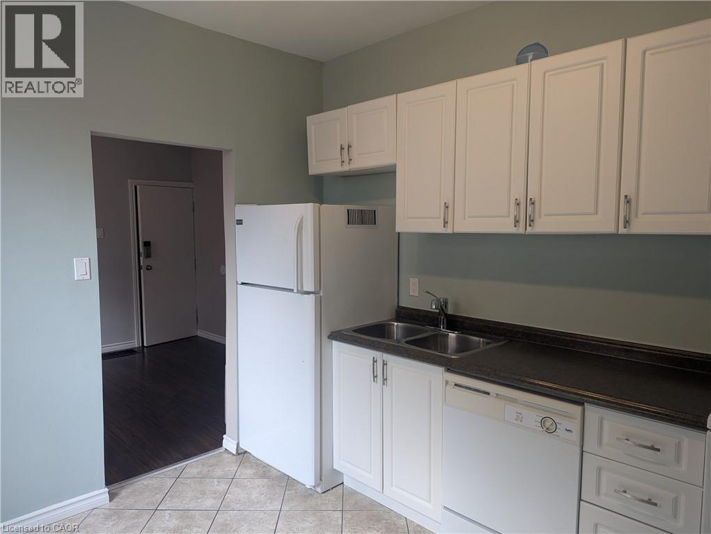 42 Steven Street, Hamilton, Ontario  L8L 5N5 - Photo 1 - 40774621