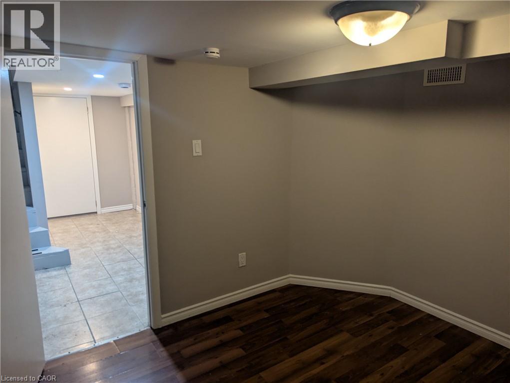42 Steven Street, Hamilton, Ontario  L8L 5N5 - Photo 11 - 40774621