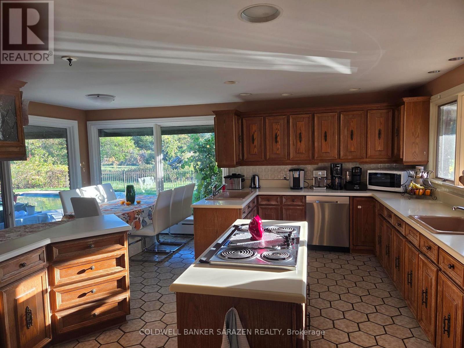 5907 Second Line Road E, Ottawa, Ontario  K0A 2E0 - Photo 6 - X12429457