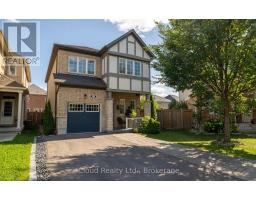 954 PENSON CRESCENT, Milton, Ontario