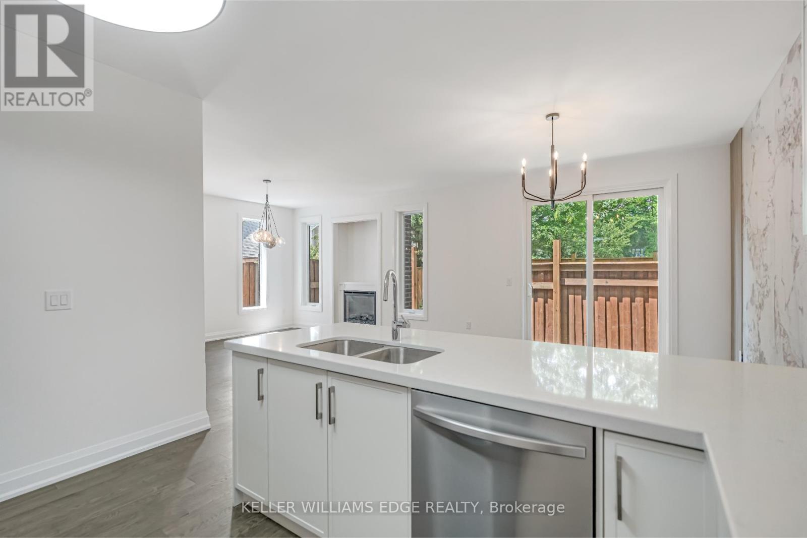6 - 2154 Walkers Line, Burlington, Ontario  L7M 3R9 - Photo 23 - W12432972