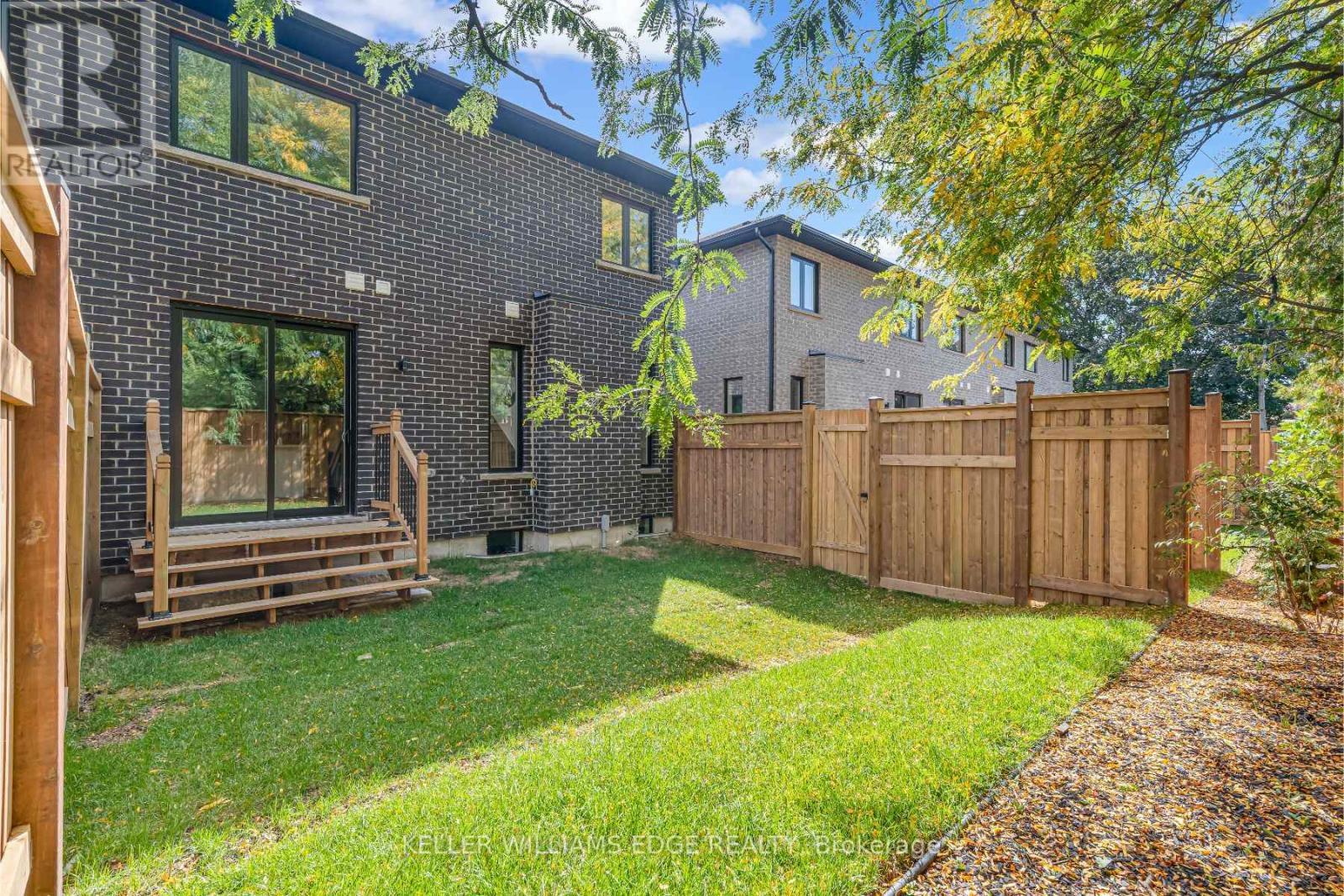6 - 2154 Walkers Line, Burlington, Ontario  L7M 3R9 - Photo 39 - W12432972