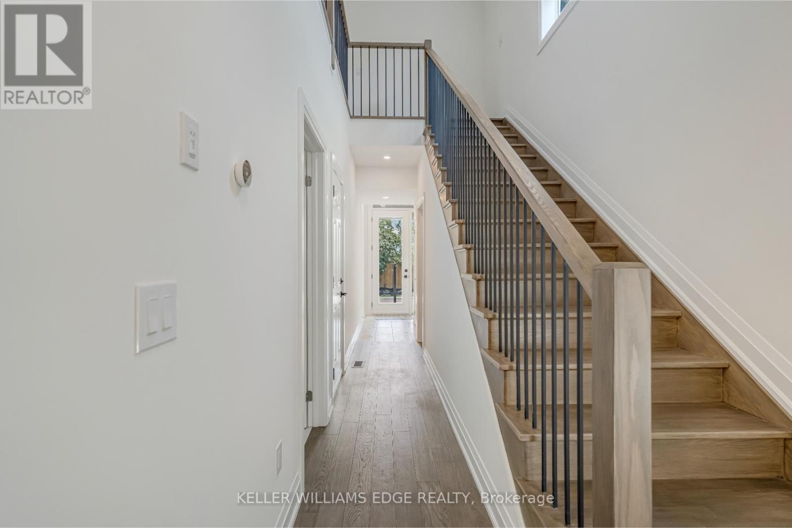 6 - 2154 Walkers Line, Burlington, Ontario  L7M 3R9 - Photo 8 - W12432972