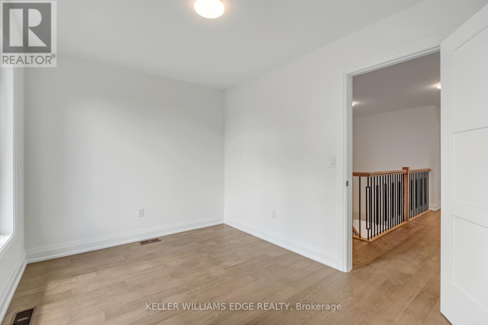 8 - 2154 Walkers Line, Burlington, Ontario  L7M 3R9 - Photo 24 - W12433000
