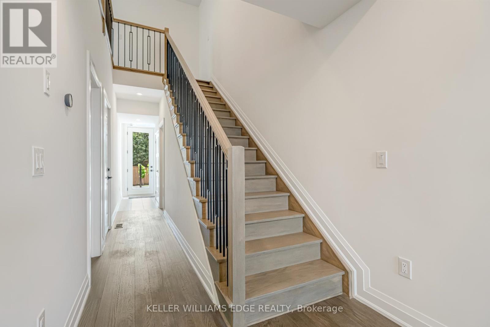 8 - 2154 Walkers Line, Burlington, Ontario  L7M 3R9 - Photo 9 - W12433000