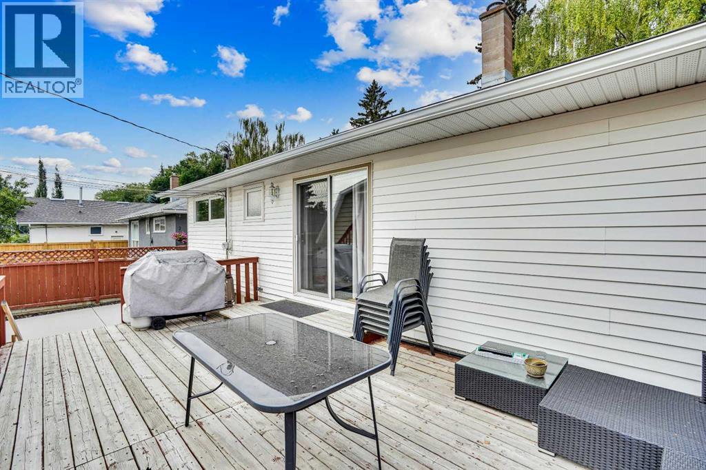 88 Westwood Drive Sw, Calgary, Alberta  T3C 2V7 - Photo 39 - A2257438