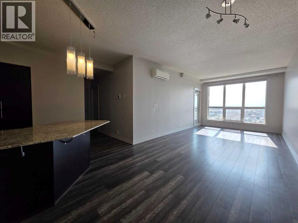 2008, 8710 Horton Road Sw, Calgary, Alberta  T2G 0P7 - Photo 5 - A2257917