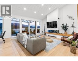 1122 IOCO ROAD, Port Moody, British Columbia