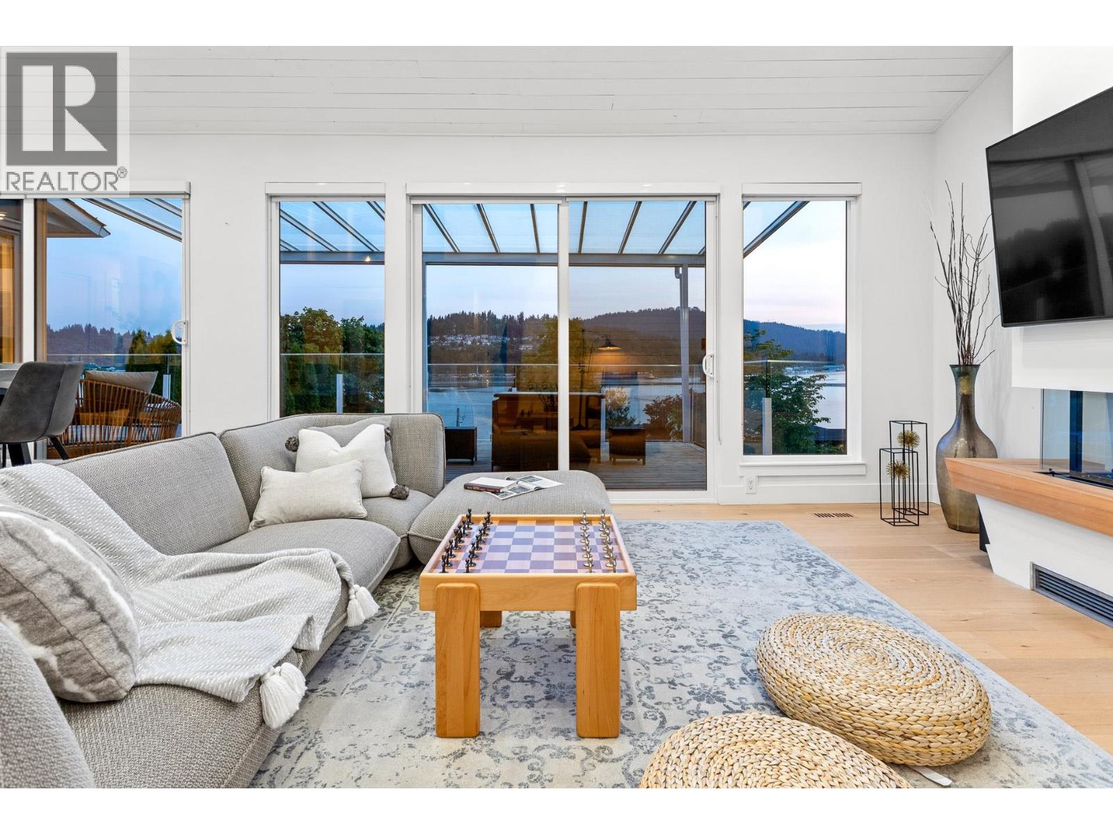 1122 Ioco Road, Port Moody, British Columbia  V3H 2X1 - Photo 5 - R3053283