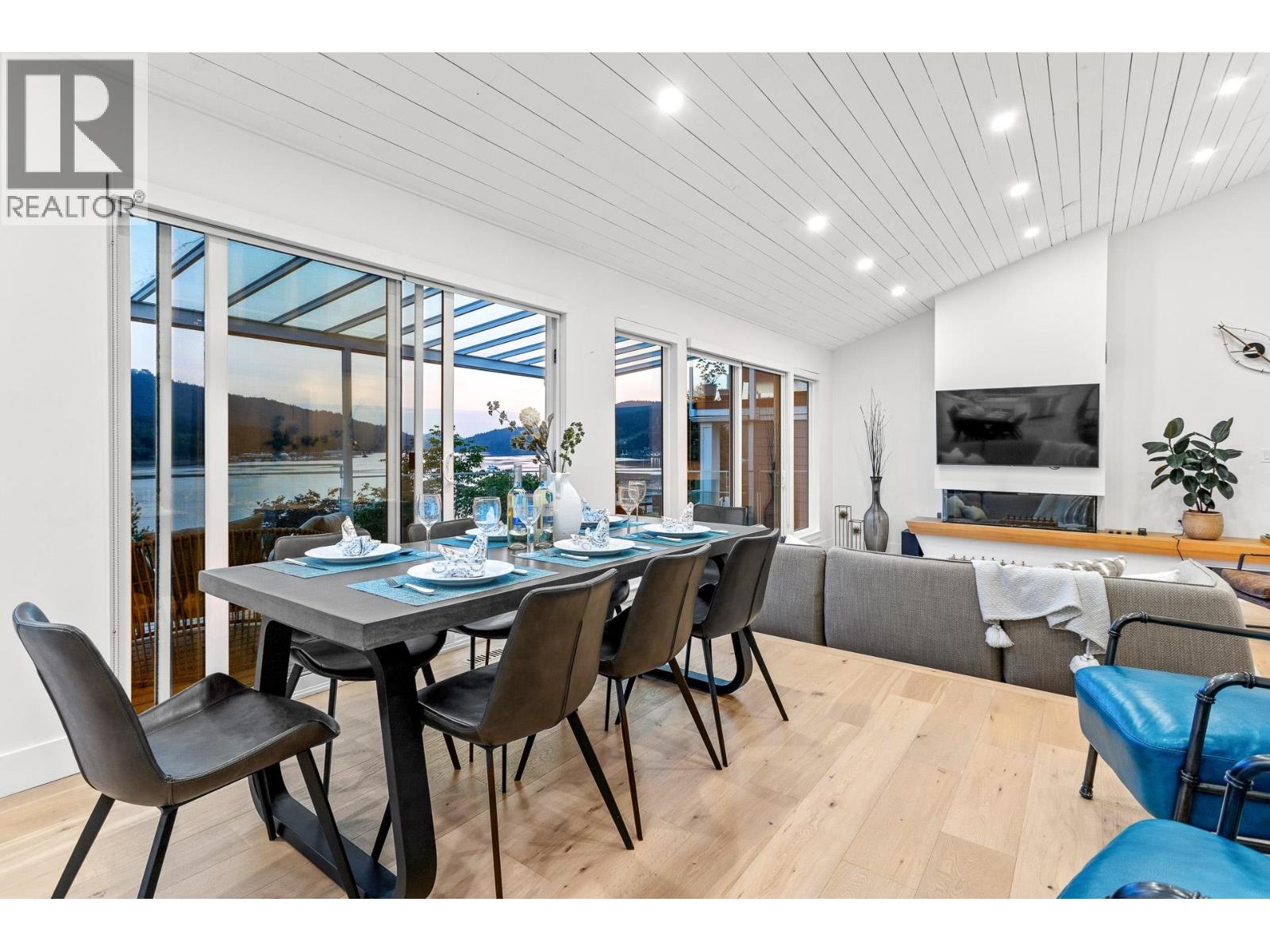 1122 Ioco Road, Port Moody, British Columbia  V3H 2X1 - Photo 9 - R3053283