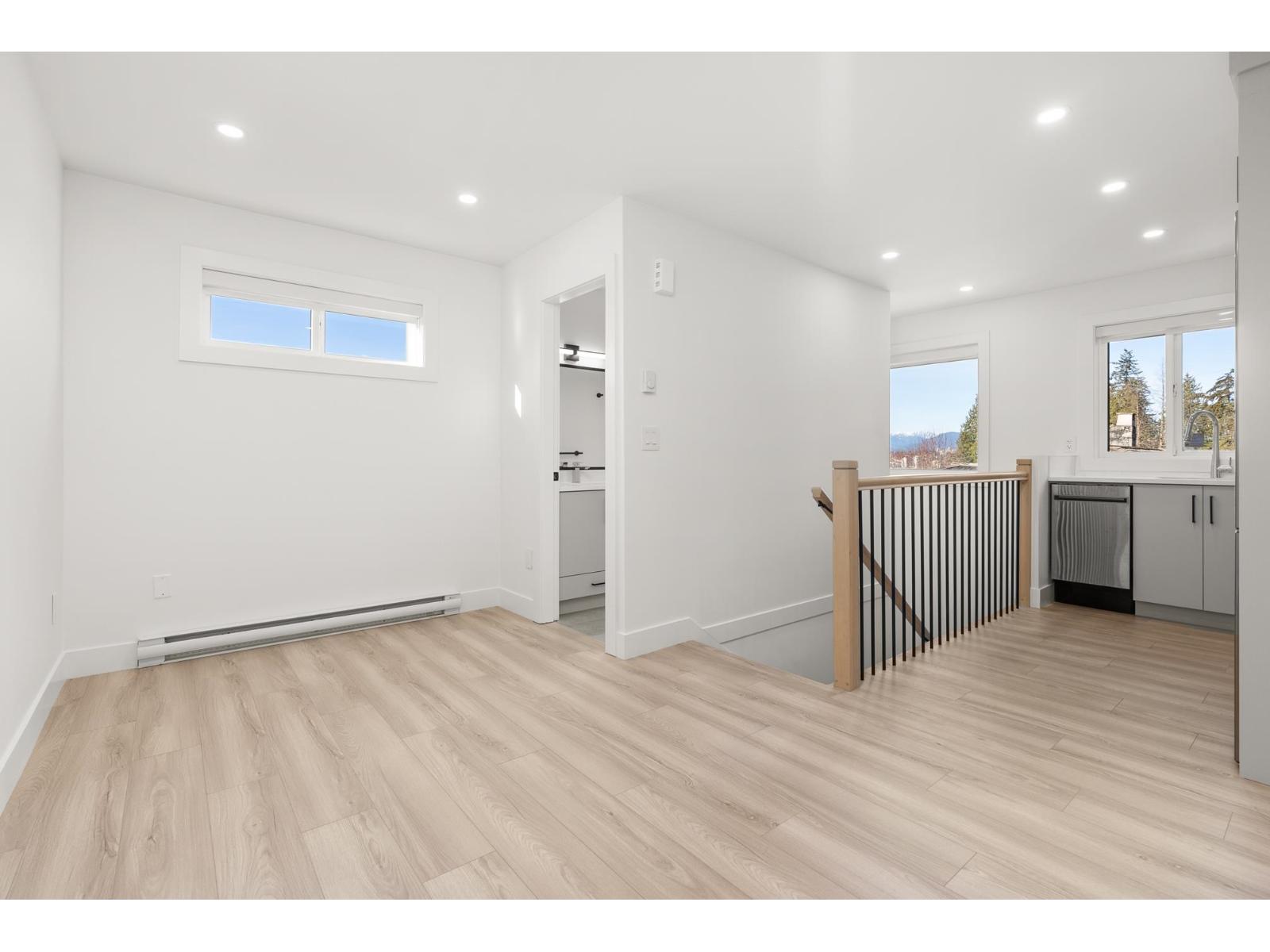 9312 Ebor Road, Delta, British Columbia  V4C 3K7 - Photo 9 - R3052721