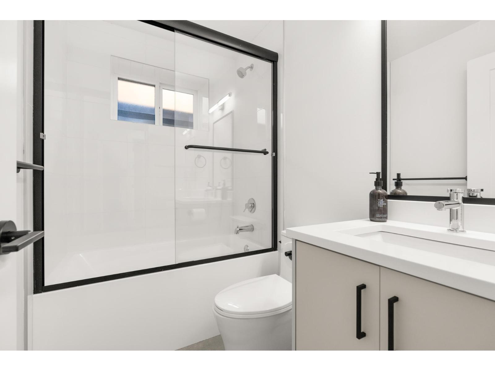 9312 Ebor Road, Delta, British Columbia  V4C 3K7 - Photo 25 - R3052721
