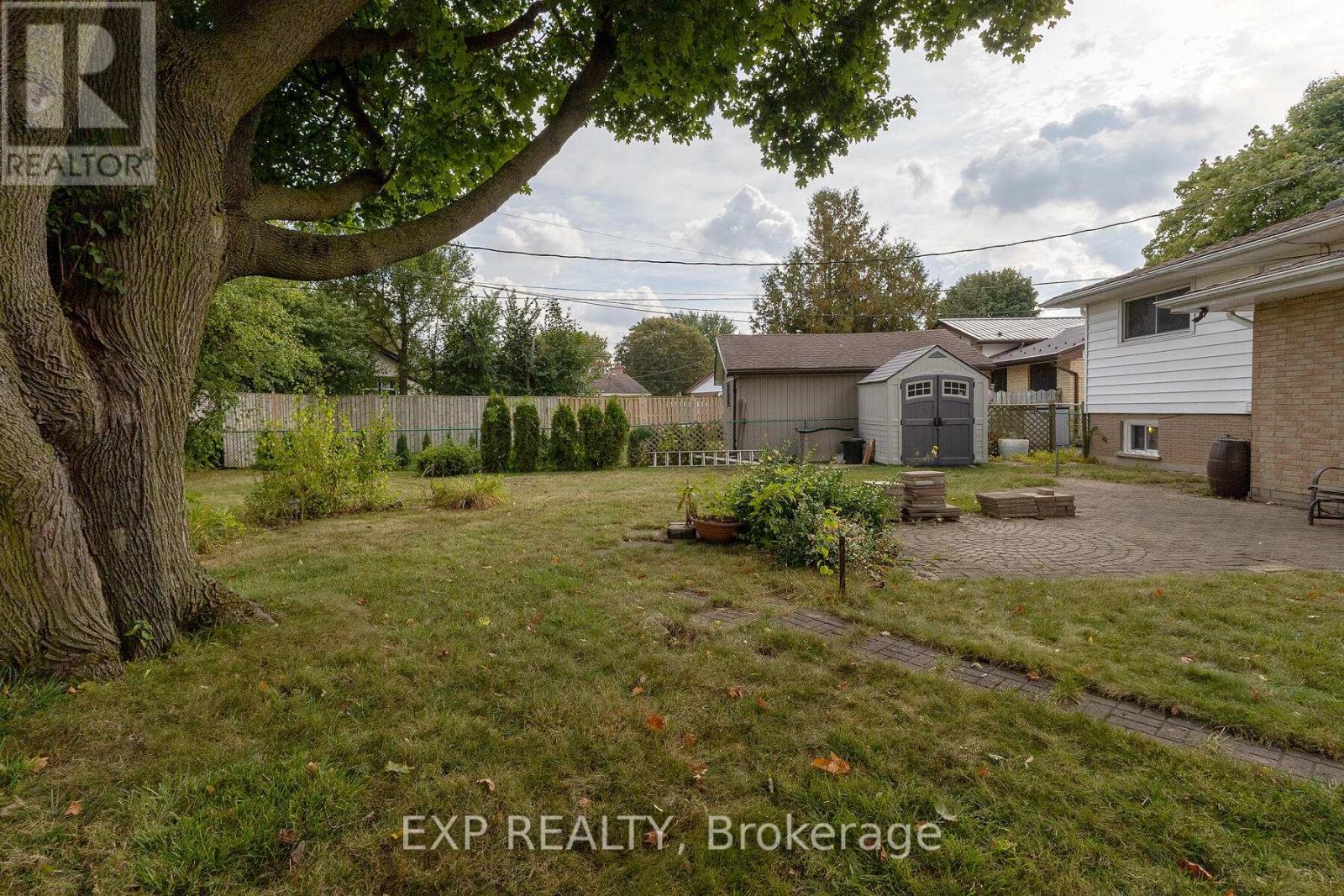 1184 Addison Drive, London East, Ontario  N5V 2N9 - Photo 13 - X12433093