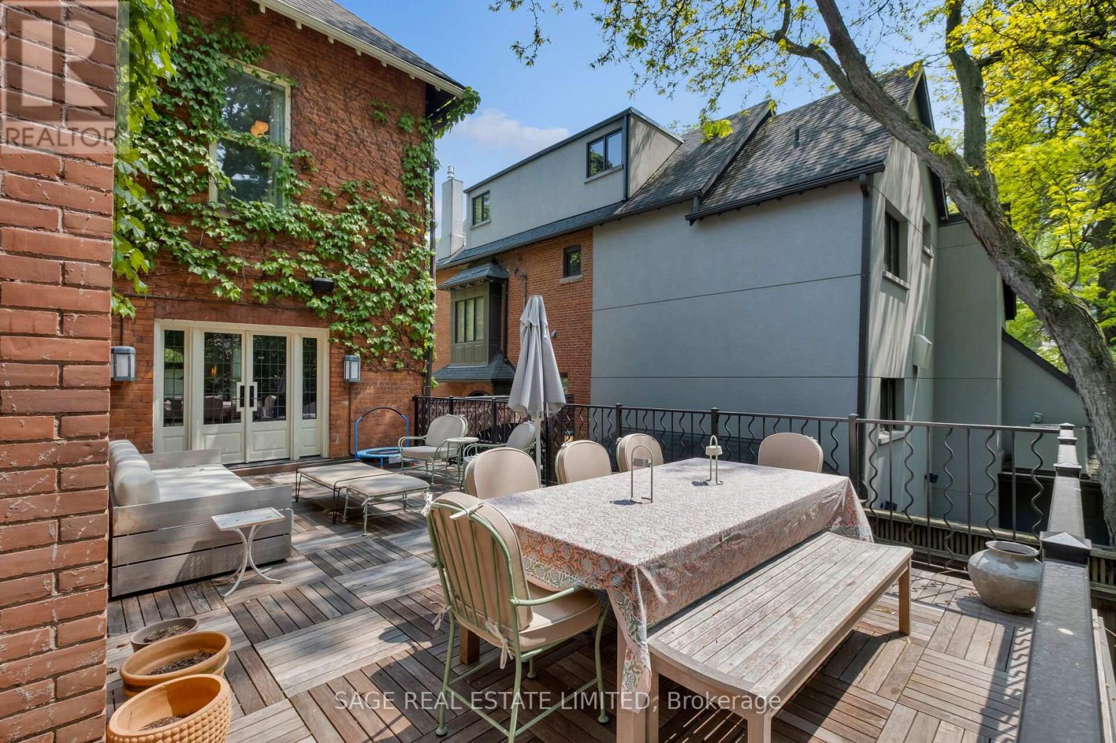 104 Park Road, Toronto, Ontario  M4W 2N7 - Photo 21 - C12433056