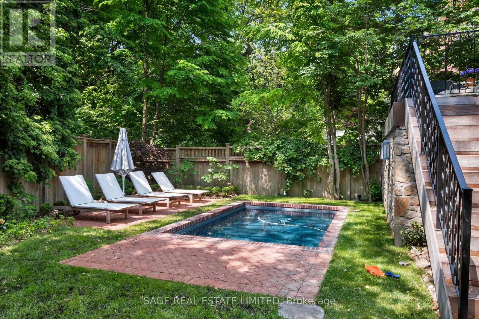104 Park Road, Toronto, Ontario  M4W 2N7 - Photo 23 - C12433056