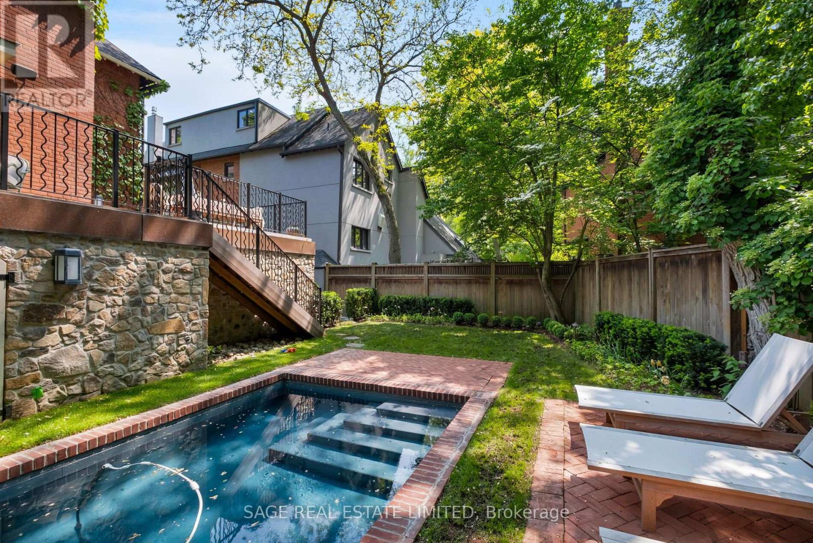 104 Park Road, Toronto, Ontario  M4W 2N7 - Photo 25 - C12433056