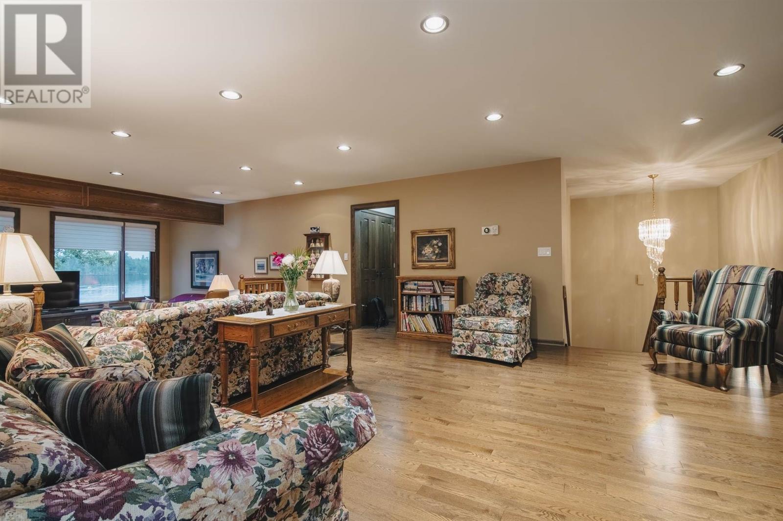 110 Lakeside Crescent, Kenora, Ontario  P9N 4H4 - Photo 6 - TB251756