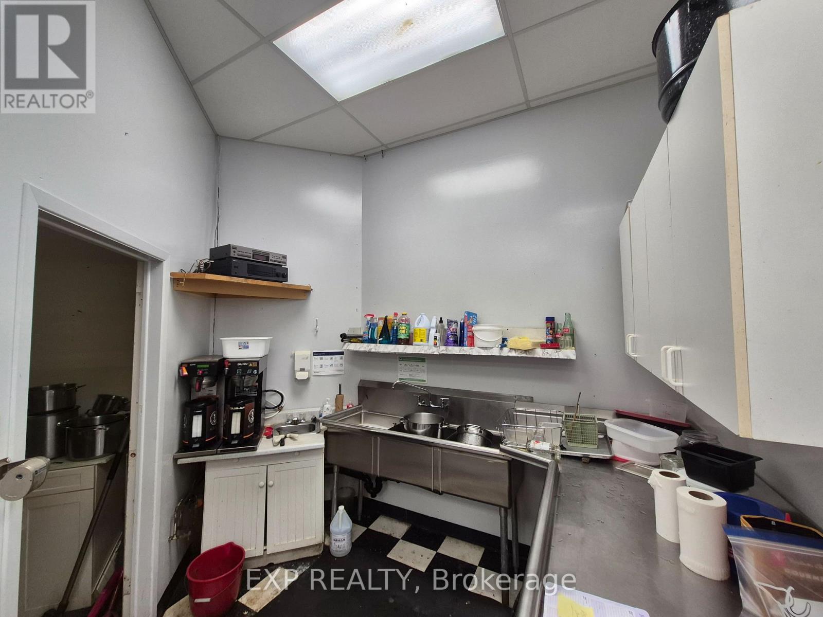 630b O'brien Road, Renfrew, Ontario  K7V 3Z2 - Photo 10 - X12433136