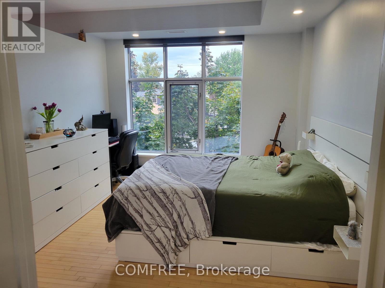 302 - 290 Powell Avenue, Ottawa, Ontario  K1S 5T4 - Photo 10 - X12433123