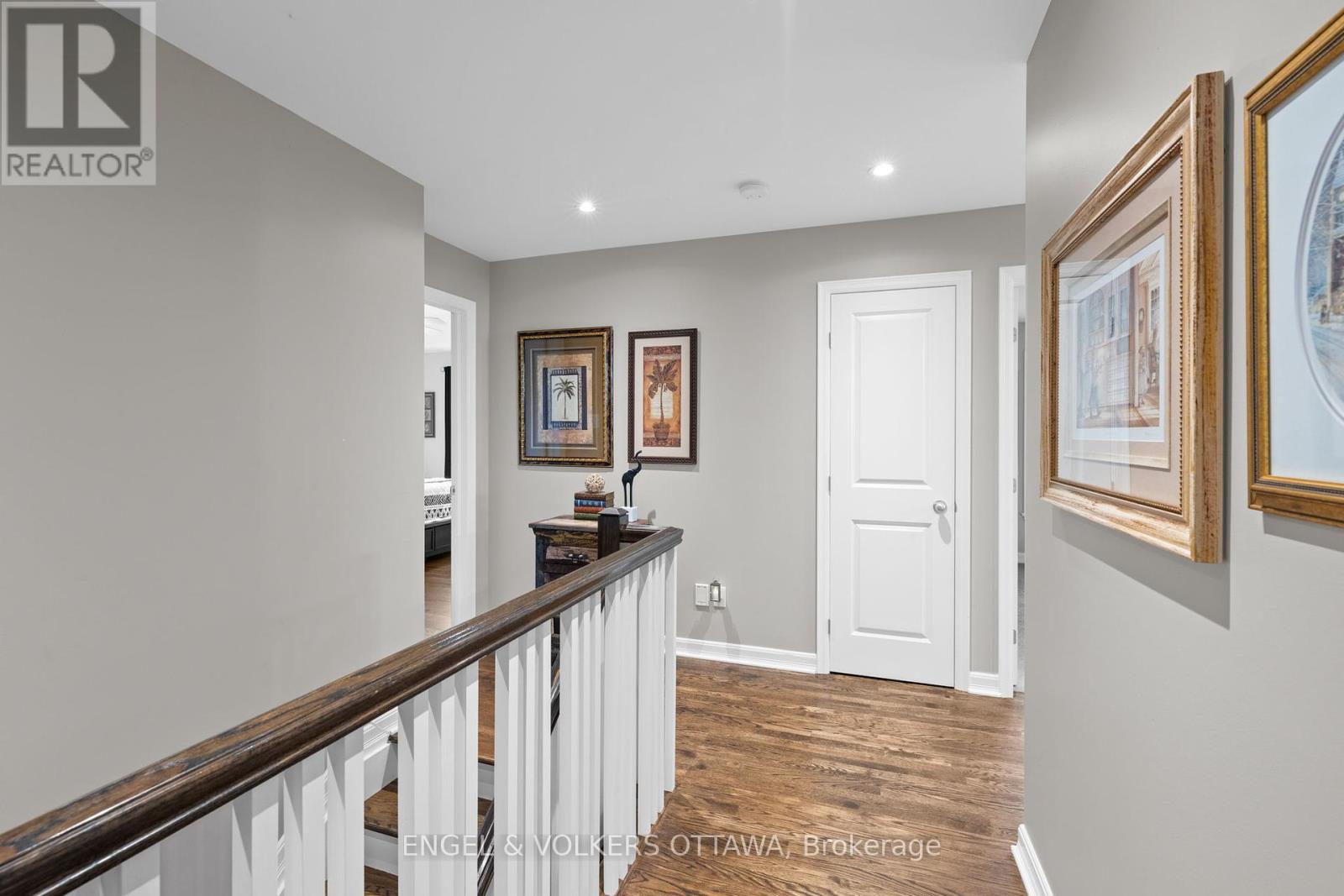 511 Erinwoods Circle, Ottawa, Ontario  K2J 5M5 - Photo 17 - X12433143