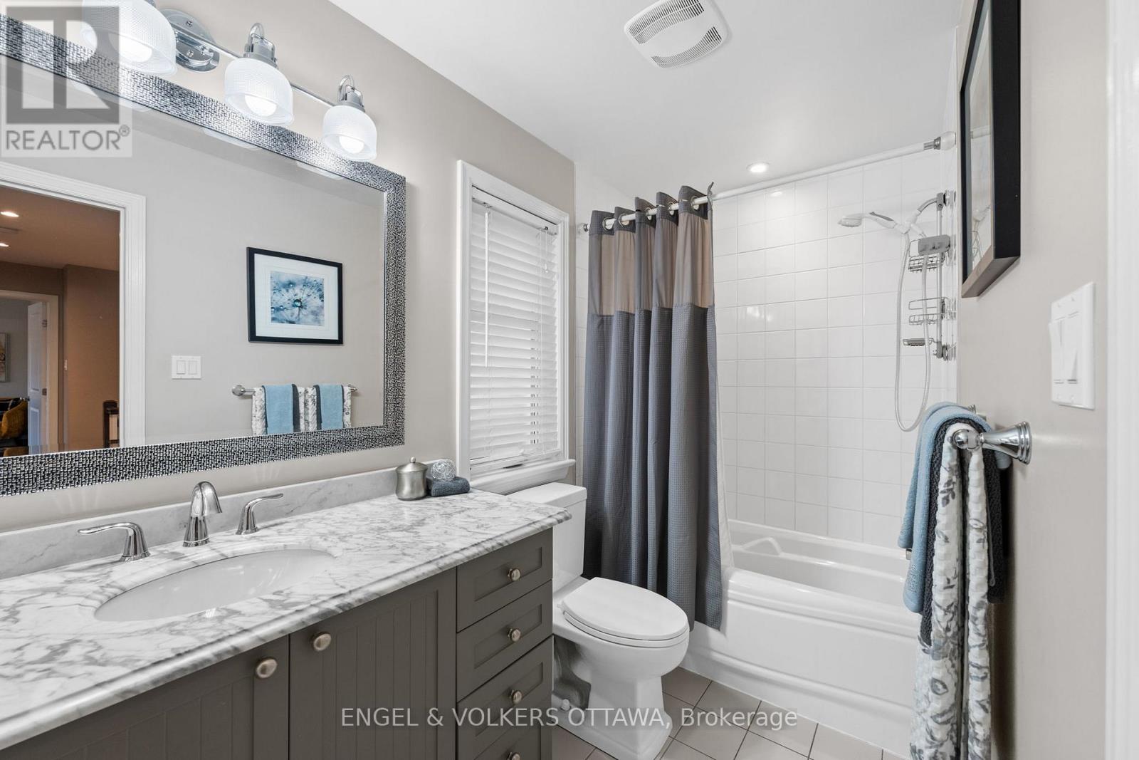 511 Erinwoods Circle, Ottawa, Ontario  K2J 5M5 - Photo 26 - X12433143