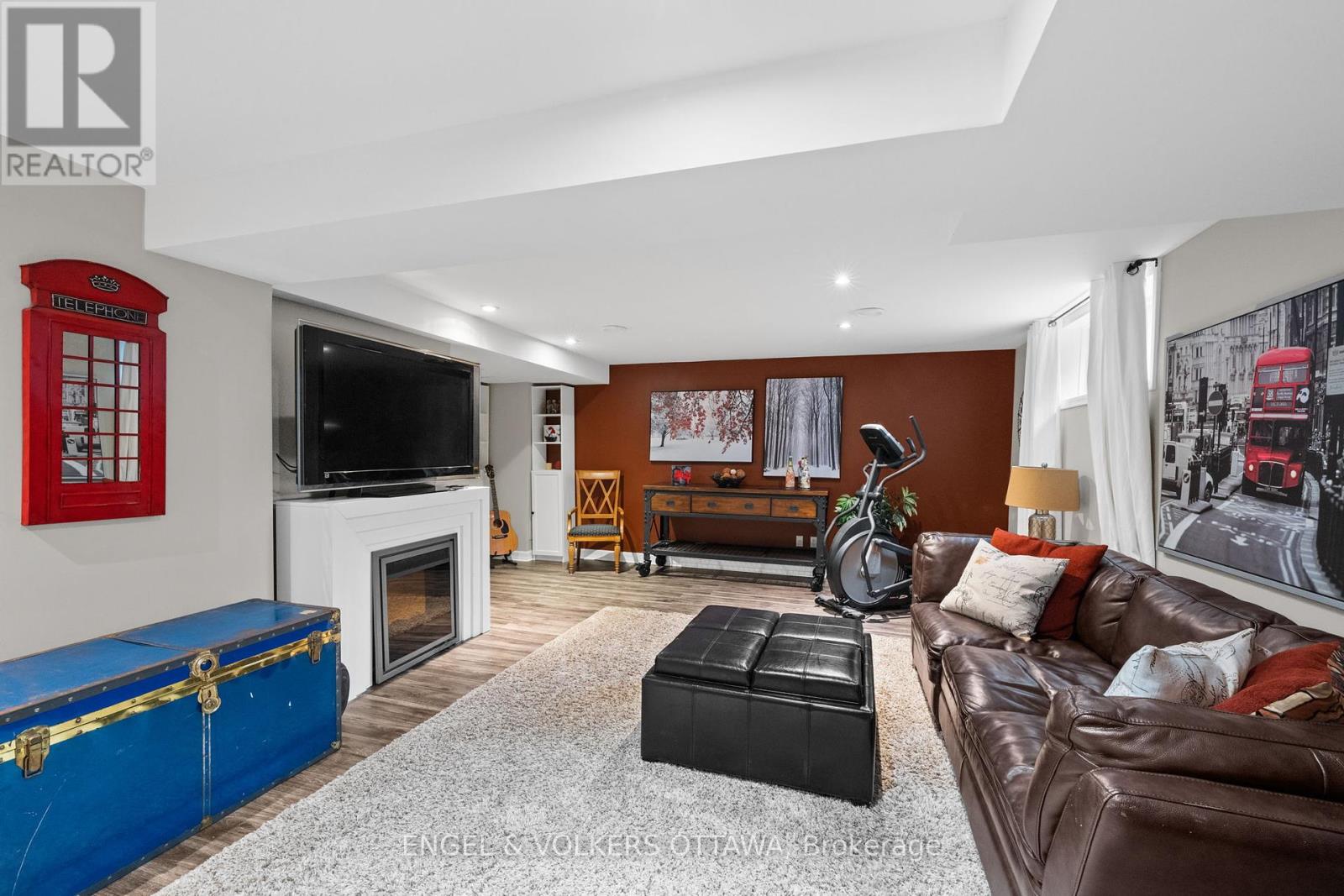 511 Erinwoods Circle, Ottawa, Ontario  K2J 5M5 - Photo 30 - X12433143
