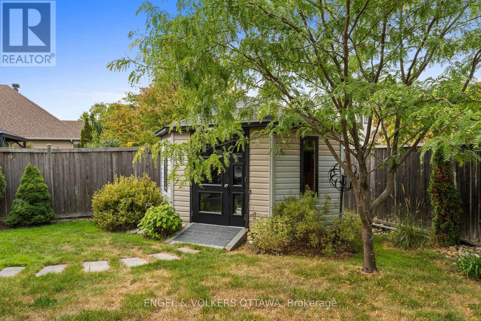511 Erinwoods Circle, Ottawa, Ontario  K2J 5M5 - Photo 44 - X12433143