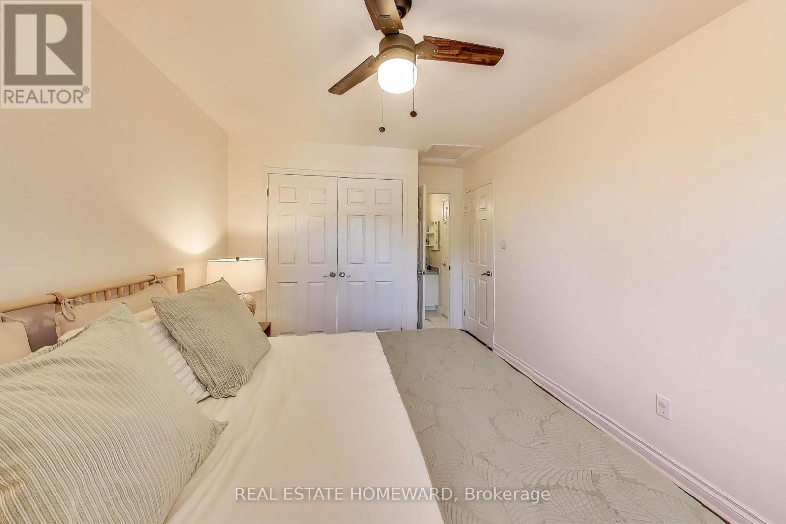 9 - 25 Whitecap Boulevard, Toronto, Ontario  M1M 2Y5 - Photo 12 - E12418898