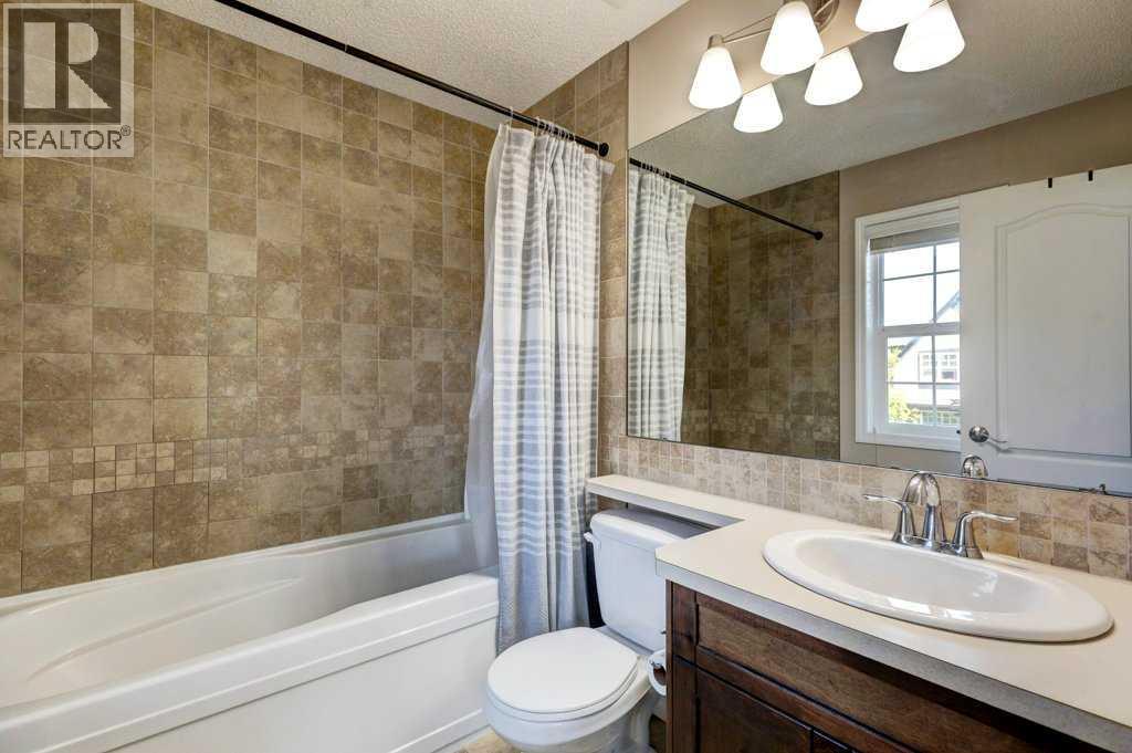 71 Autumn View Se, Calgary, Alberta  T3M 0H2 - Photo 19 - A2260532