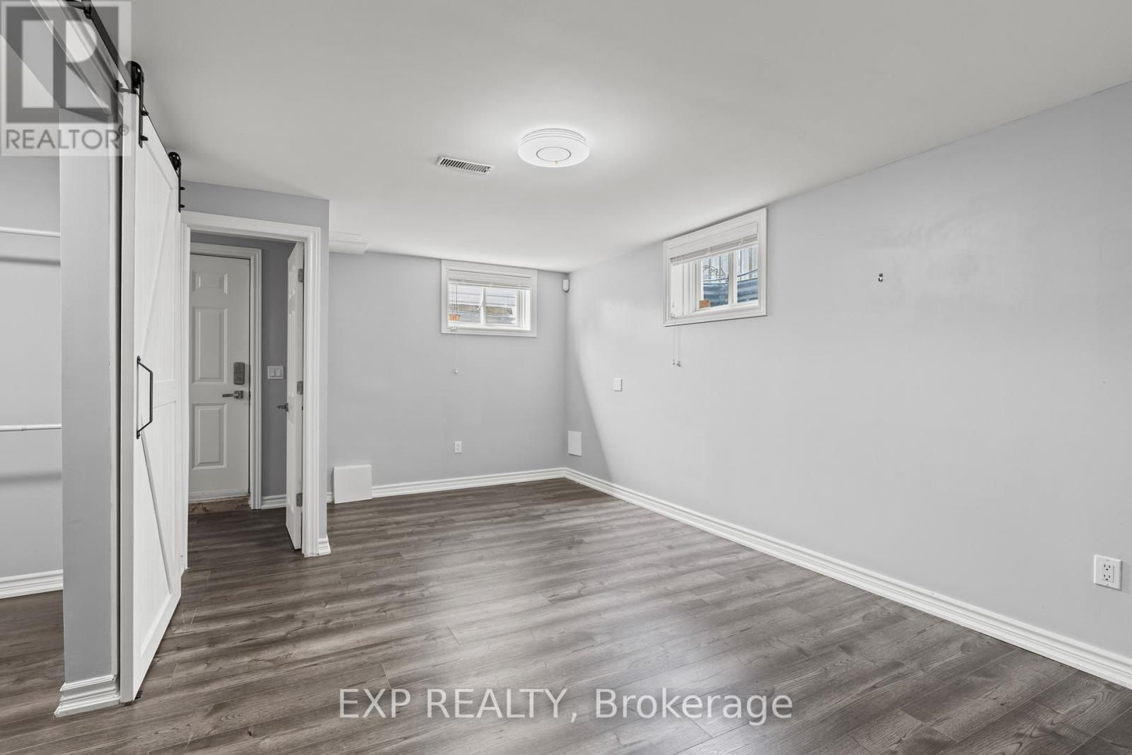 353 South Pelham Road, Welland (West Welland), Ontario  L3B 5N8 - Photo 31 - X12433097