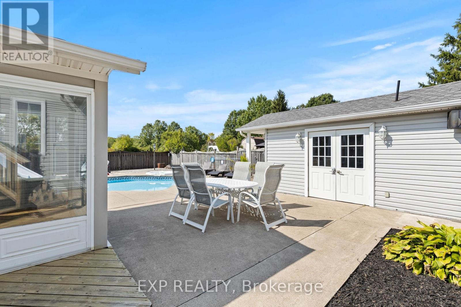 353 South Pelham Road, Welland (West Welland), Ontario  L3B 5N8 - Photo 37 - X12433097
