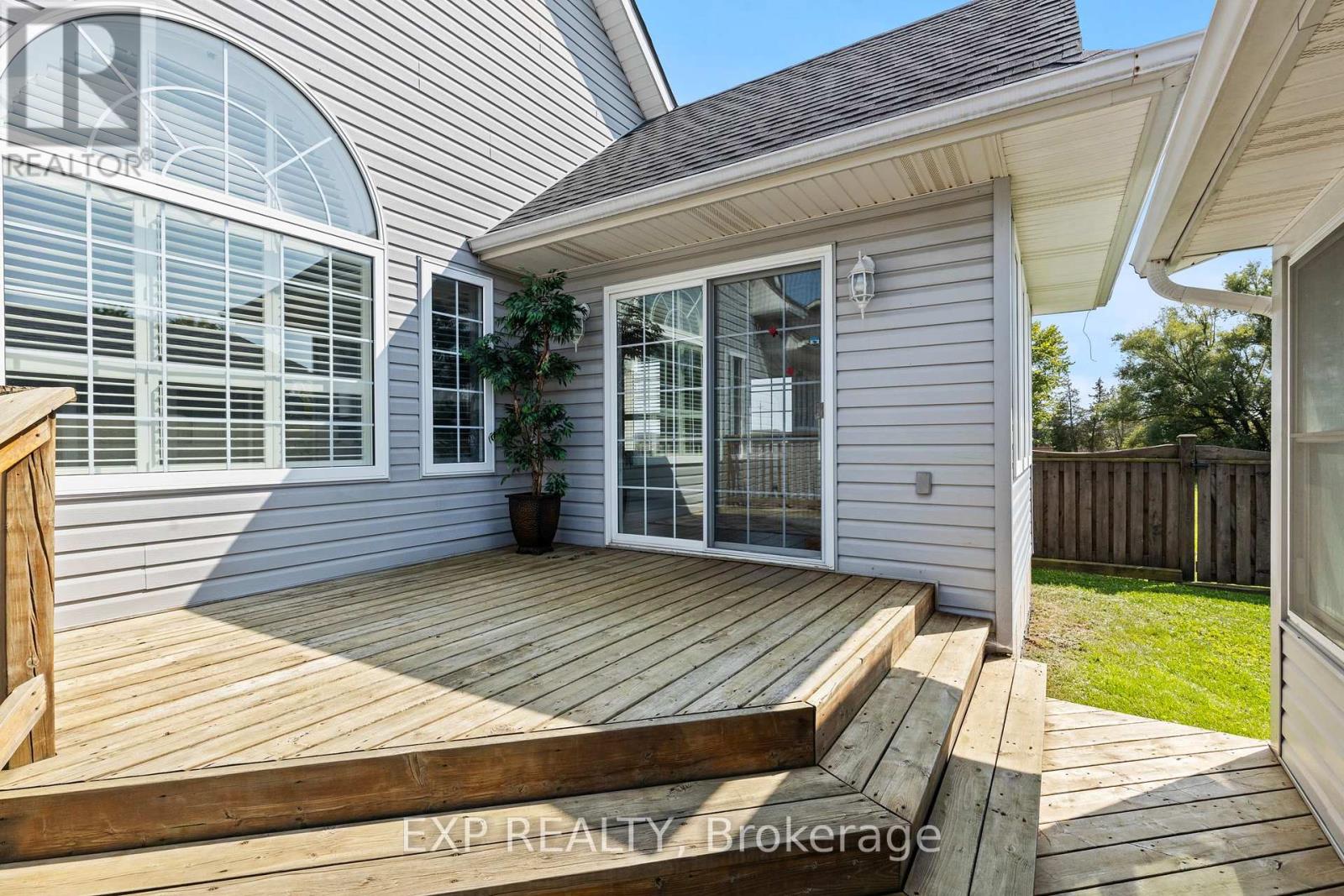 353 South Pelham Road, Welland (West Welland), Ontario  L3B 5N8 - Photo 38 - X12433097