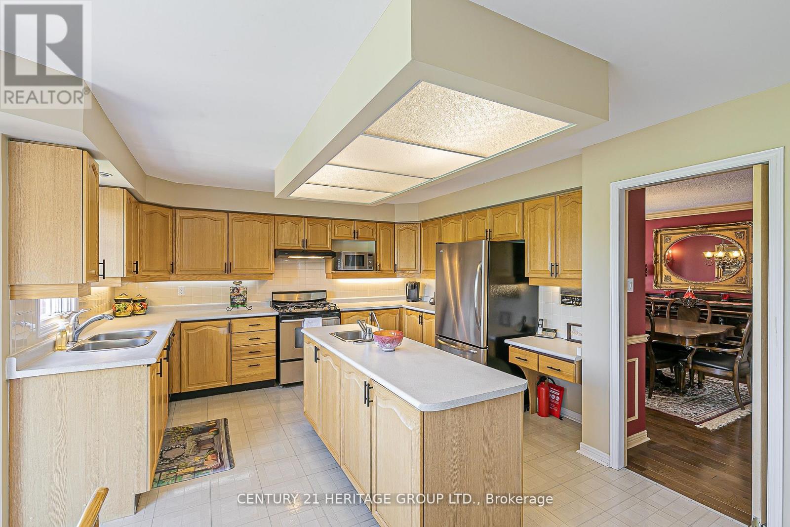 152 Cranberry Lane, Aurora, Ontario  L4G 5Z4 - Photo 11 - N12433043
