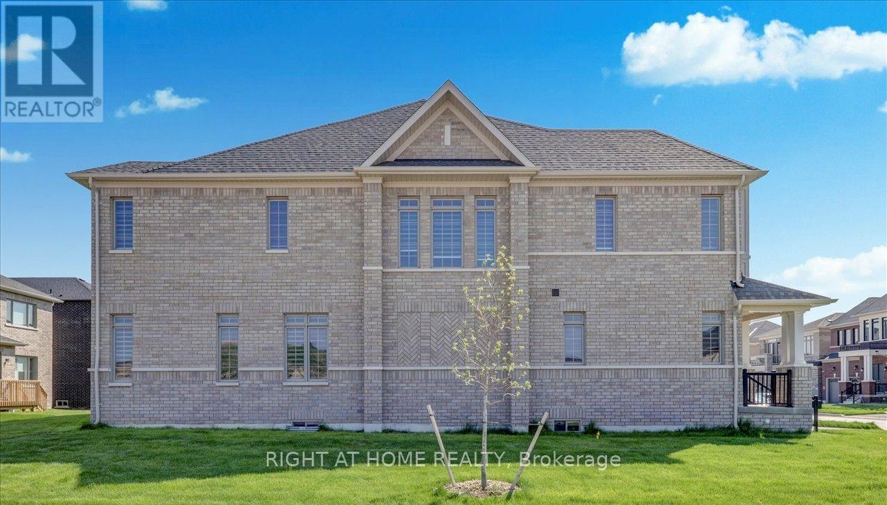 287 Boundary Boulevard, Whitchurch-Stouffville, Ontario  L4A 1H8 - Photo 2 - N12433059