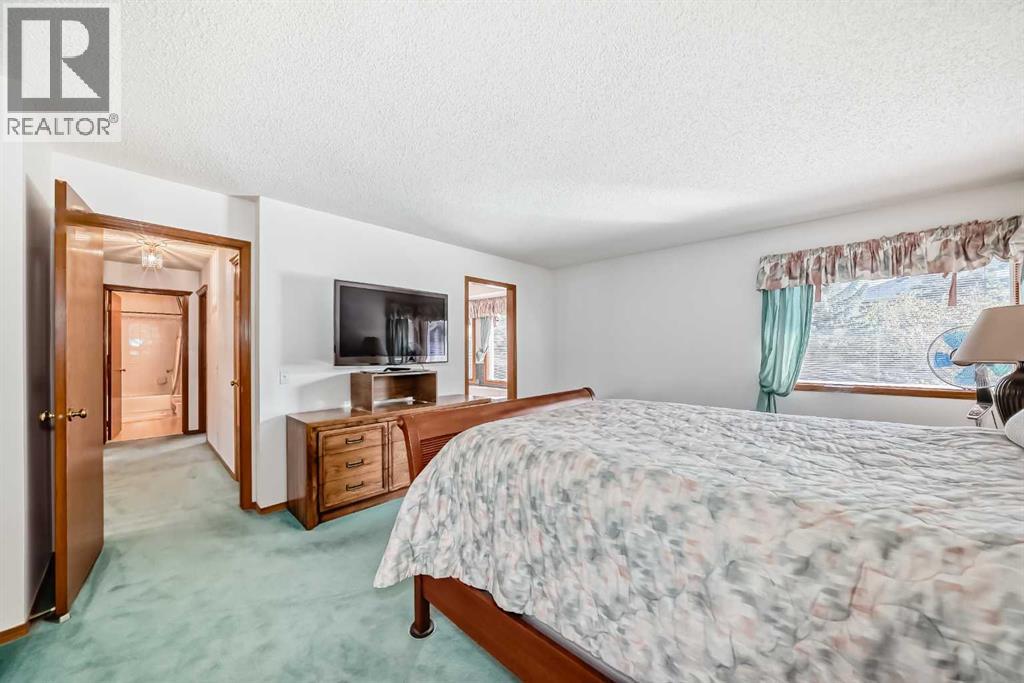 15463 Mckenzie Lake Way Se, Calgary, Alberta  T2z 2h4 - Photo 25 - A2259220