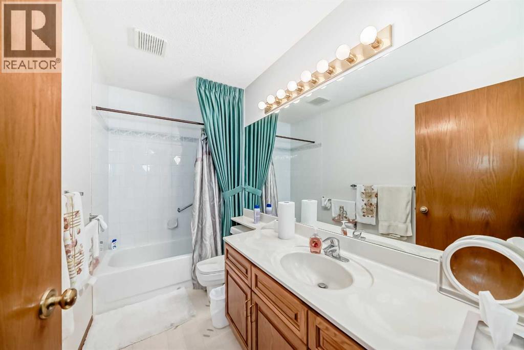 15463 Mckenzie Lake Way Se, Calgary, Alberta  T2z 2h4 - Photo 34 - A2259220