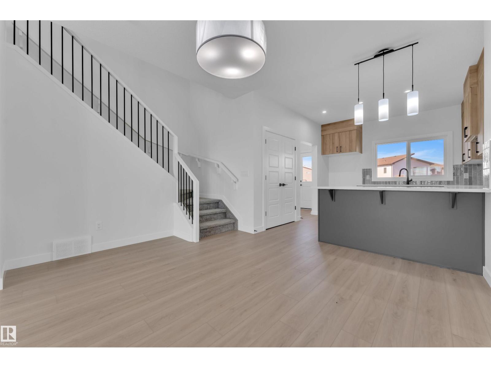 752 Mattson Dr Sw, Edmonton, Alberta  T6X 1A3 - Photo 10 - E4460002