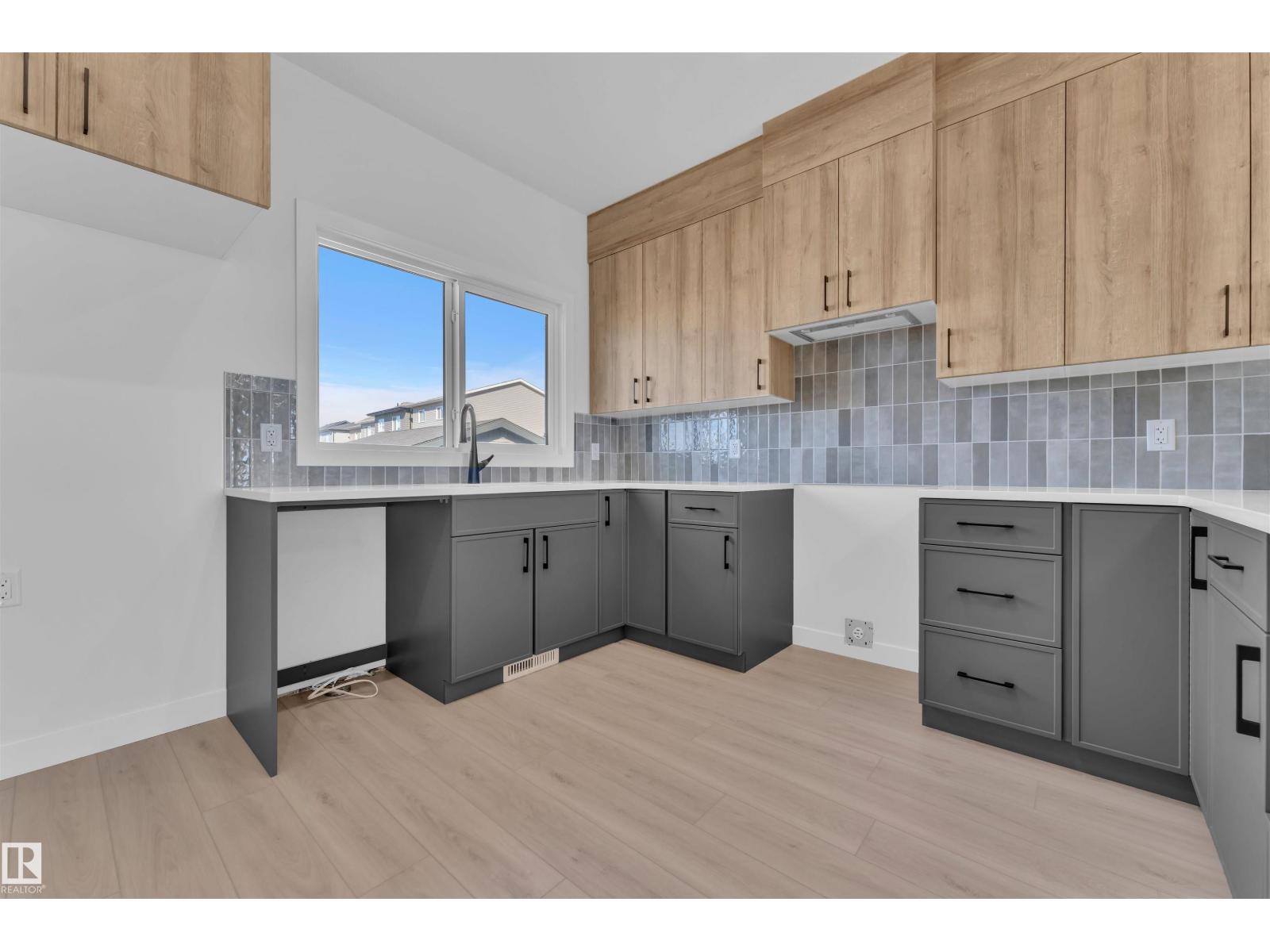 752 Mattson Dr Sw, Edmonton, Alberta  T6X 1A3 - Photo 11 - E4460002