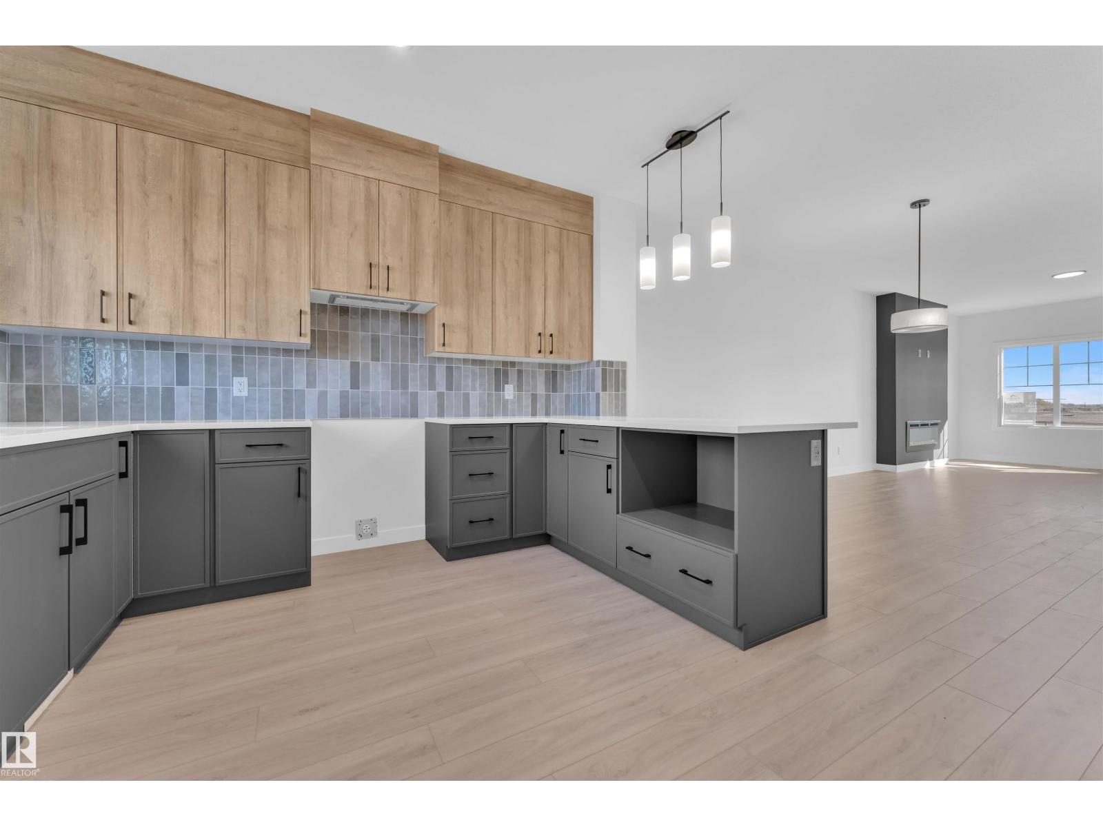 752 Mattson Dr Sw, Edmonton, Alberta  T6X 1A3 - Photo 12 - E4460002