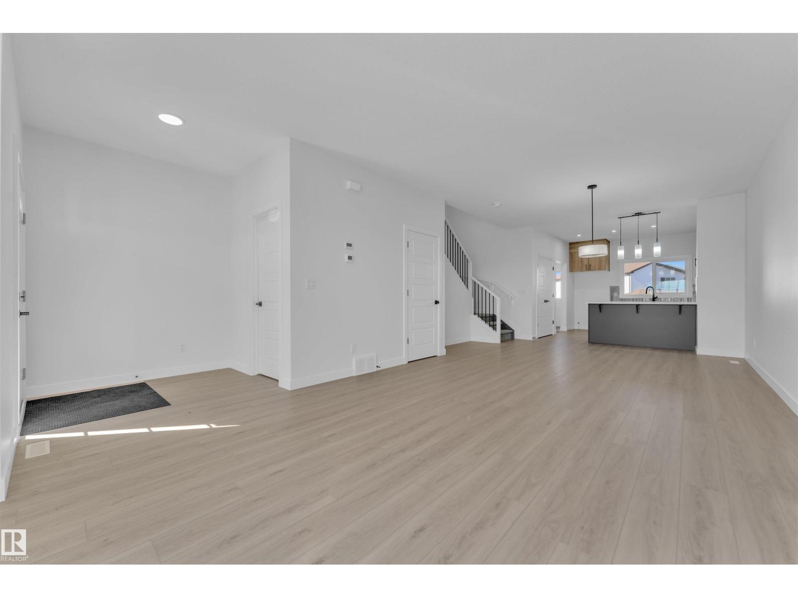 752 Mattson Dr Sw, Edmonton, Alberta  T6X 1A3 - Photo 7 - E4460002