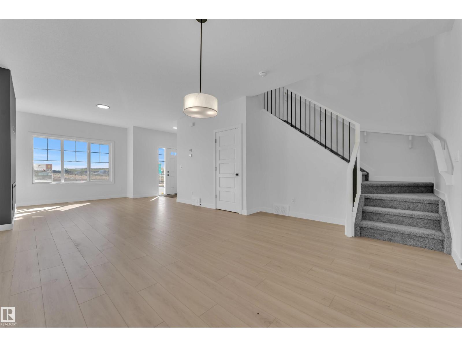 752 Mattson Dr Sw, Edmonton, Alberta  T6X 1A3 - Photo 9 - E4460002