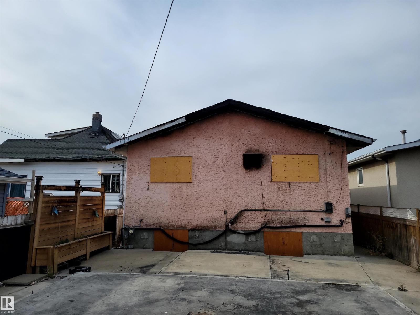 11545 95 St Nw, Edmonton, Alberta  T5G 1L5 - Photo 4 - E4460004