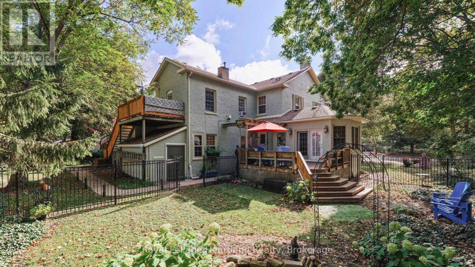 18 St Vincent Street, Goderich, Ontario  N7A 2M6 - Photo 31 - X12433147