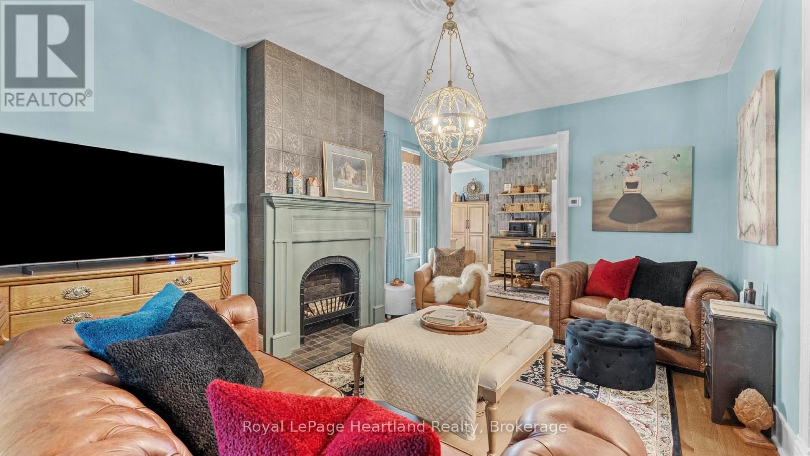 18 St Vincent Street, Goderich, Ontario  N7A 2M6 - Photo 9 - X12433147
