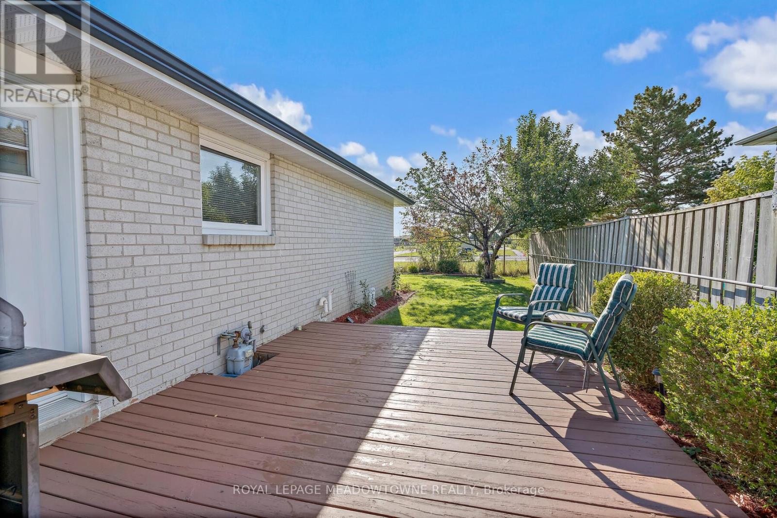 73 Jefferson Road, Brampton, Ontario  L6S 1W7 - Photo 33 - W12433071