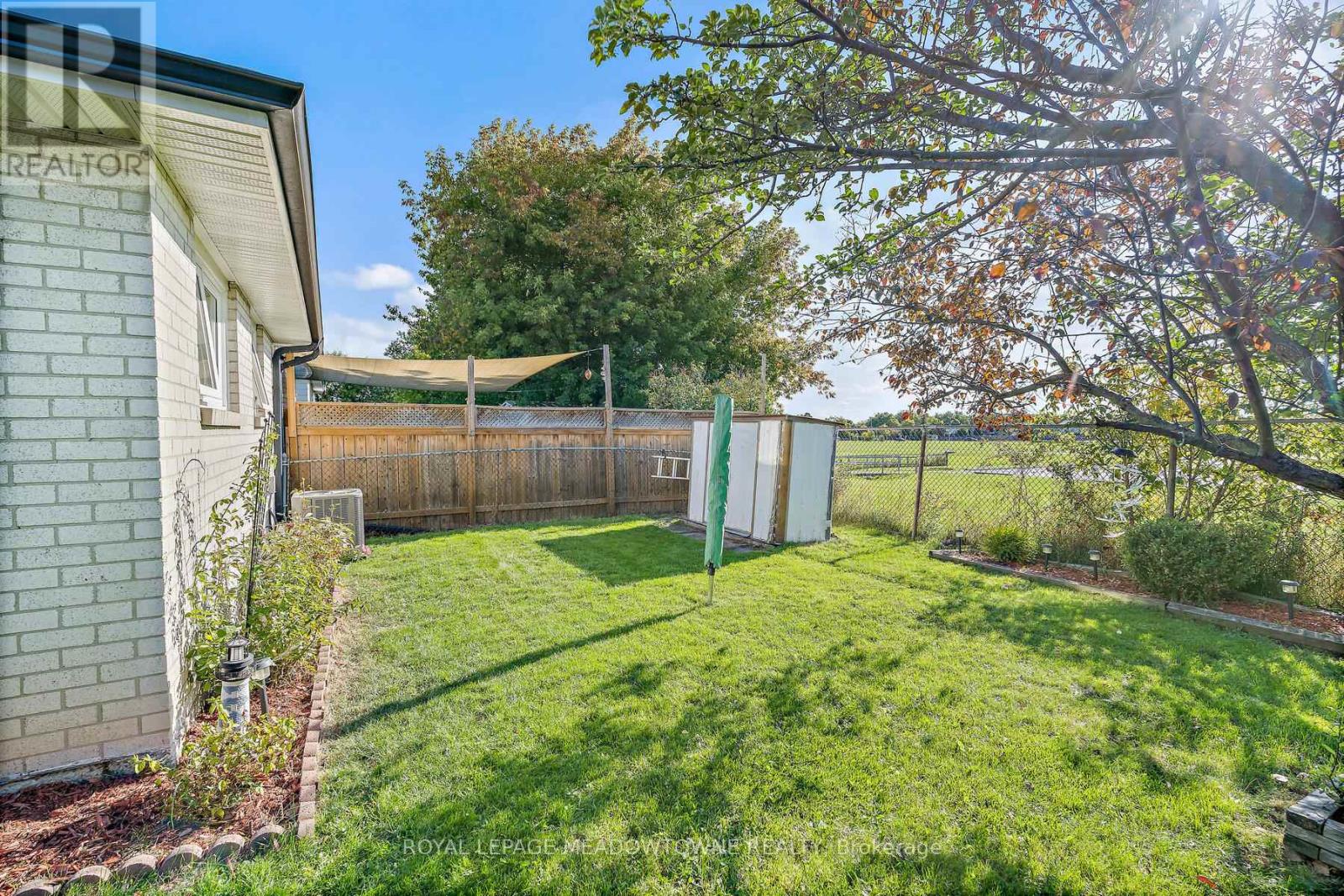 73 Jefferson Road, Brampton, Ontario  L6S 1W7 - Photo 35 - W12433071