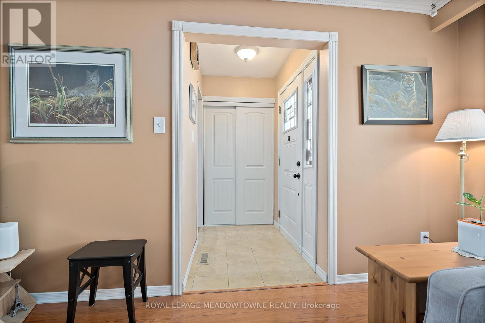 73 Jefferson Road, Brampton, Ontario  L6S 1W7 - Photo 7 - W12433071