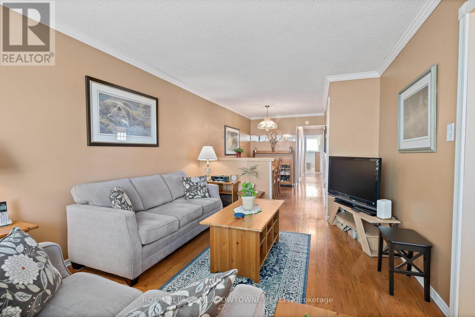 73 Jefferson Road, Brampton, Ontario  L6S 1W7 - Photo 9 - W12433071