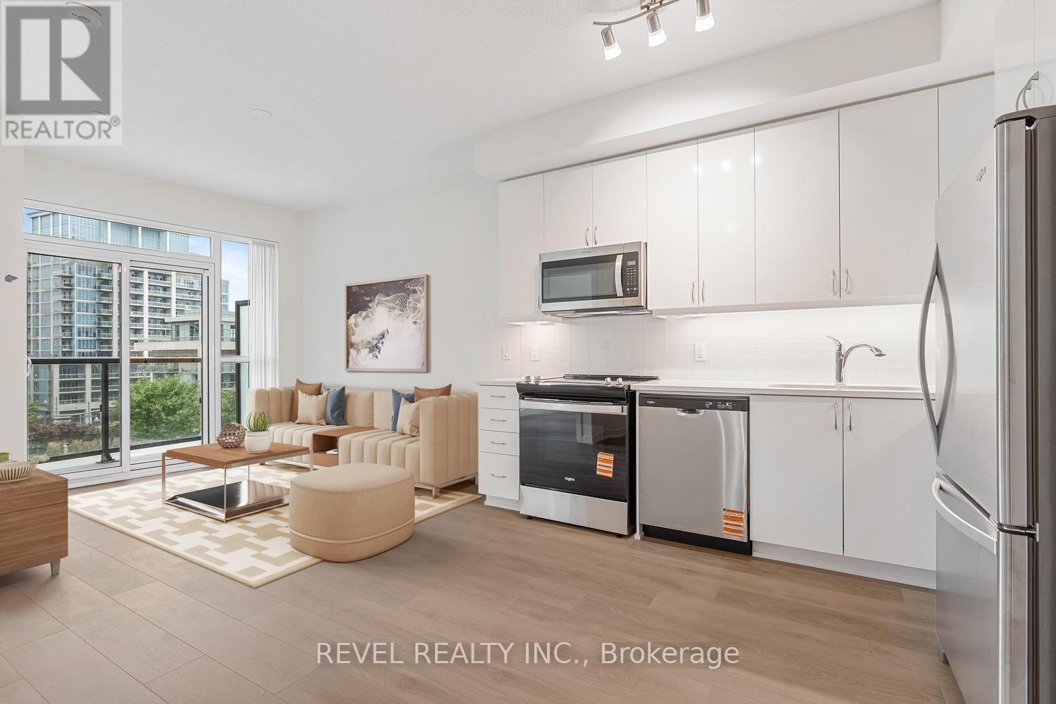 512 - 38 ANNIE CRAIG DRIVE, Toronto, Ontario
