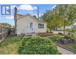 161 COCHRANE ROAD, Hamilton, Ontario
